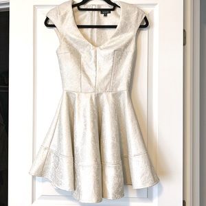 TOPSHOP Brocade Mini Dress SZ 2